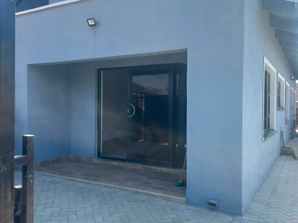 3 Bedroom Garden Flat
