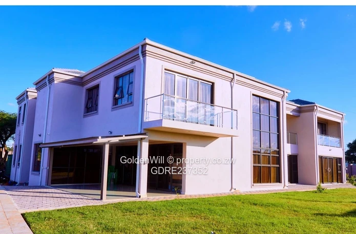 Gletwin 6 Bedroomed House To Rent