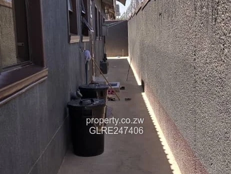 Renovated 4-Bed House in Damofalls with Borehole