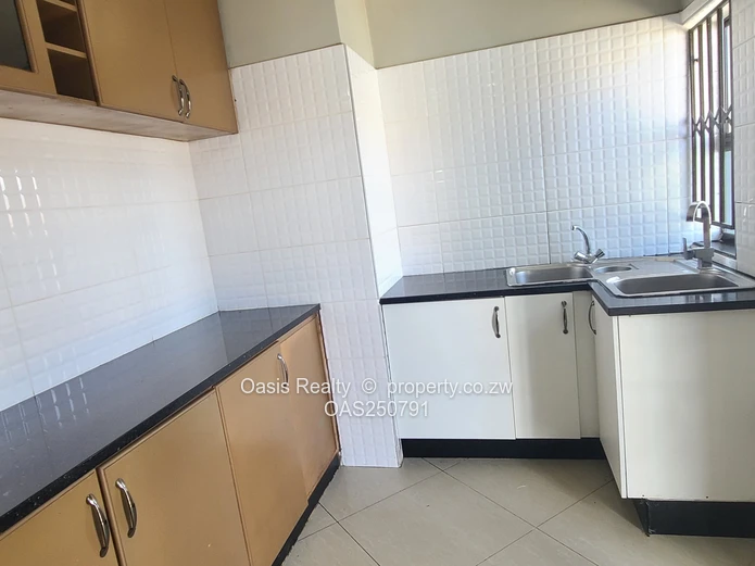Neat home to let in Mabvazuva - available immediately