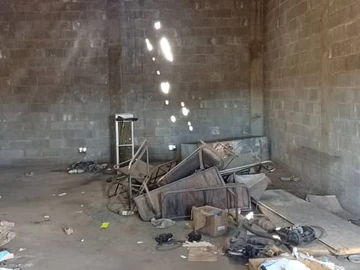 Warehouse & Factory