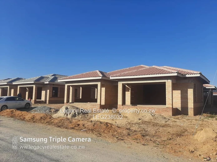 Exceptional  Value Townhouse ,Prime Incomplete Home in Secure Mabvazuva Estate