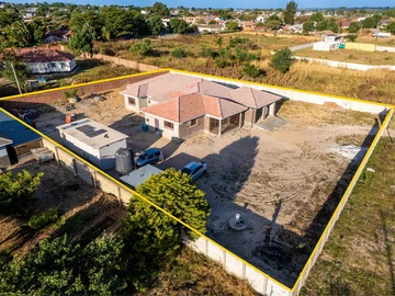 4 Bedroom Townhouse Complex