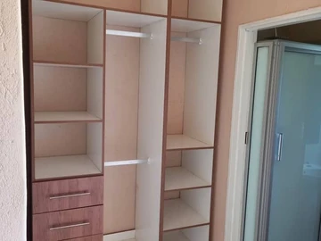 3 Bedroom Flat & Apartment