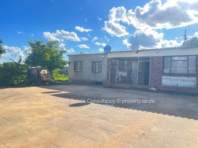 3 Bedroom Home Duplex, Nketa 8 FOR SALE