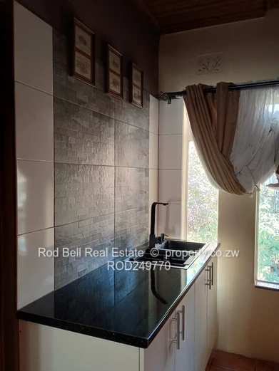 Charming Furnished 1-Bed Apartment with Veranda in Glen Lorne