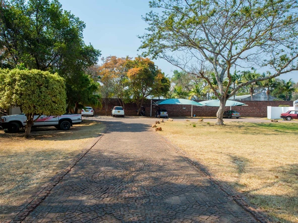 22 Bedroom House