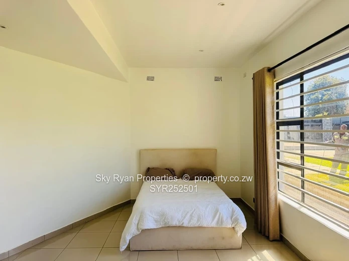 Borrowdale Helensvale House For Sale