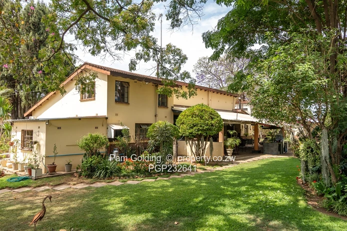 3 properties, each on an acre in Prospect