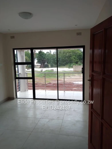 Modern 4BR Home with Garage & Borehole, Marlborough