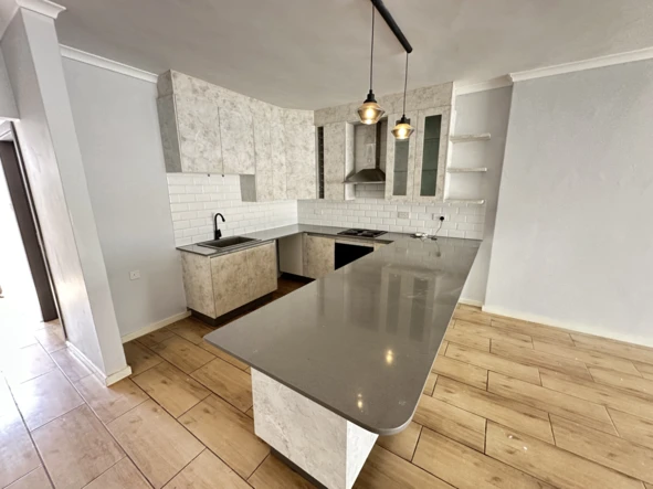 2 Bedroom Garden Flat