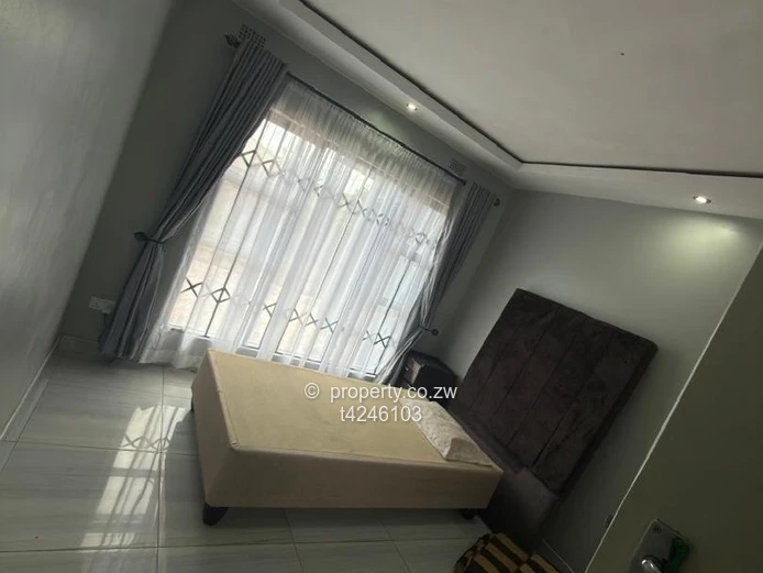 Ruwa Rockview 3 bed house for Rent