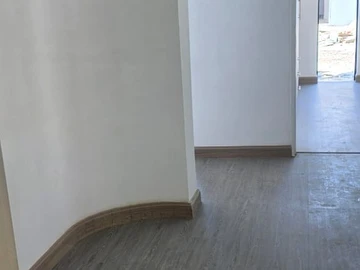 3 Bedroom Flat & Apartment