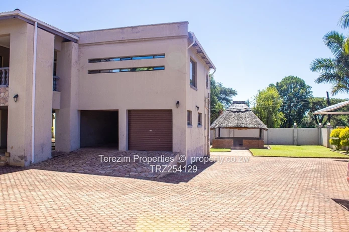 Gletwin Shawasha House For Sale