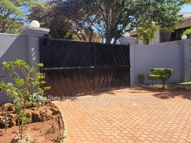 Chishawasha House for sale 