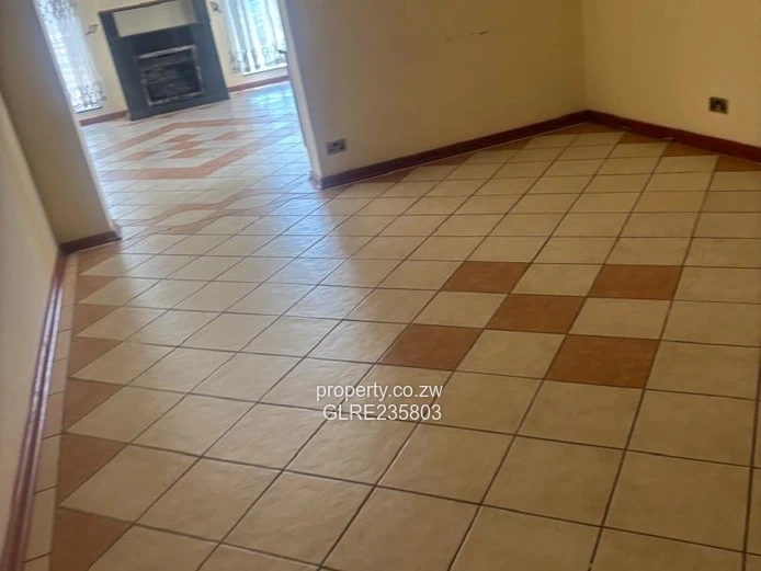 Ambassadorial/Executive House to Let -Greystone Park/Quinington Area 