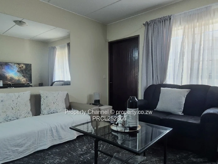 2 Bedroom Apartment For Sale in Honeypark, Johannesburg, South Africa