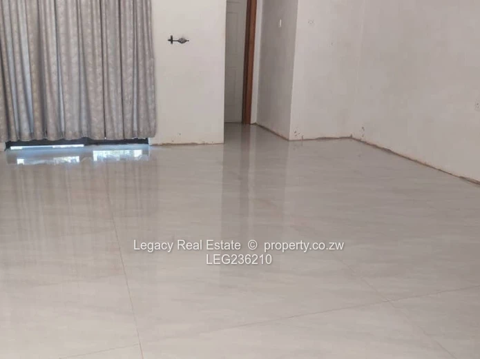 Prestigious Glen Lorne Residence on 2,000m² Stand,Exceptional Luxury Home with Multiple Ensuites