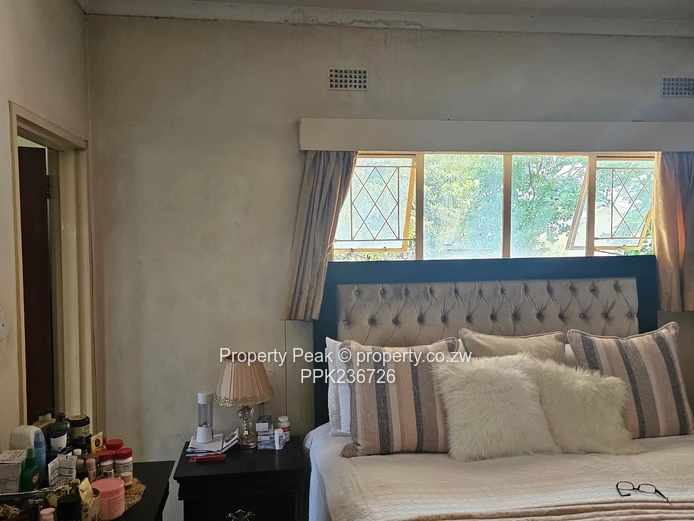 House In Mandara For Sale