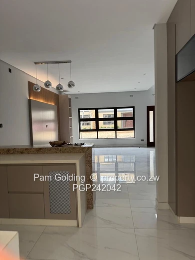 3 Bedroom Townhouse/Complex/Cluster for Sale in Mount Pleasant