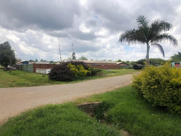 Commercial & Industrial Land