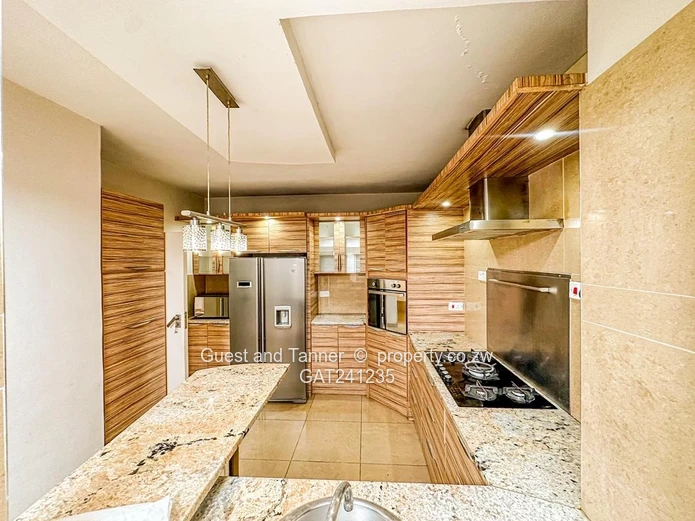 3-Bedroom flat For Sale in Upper Avenues 