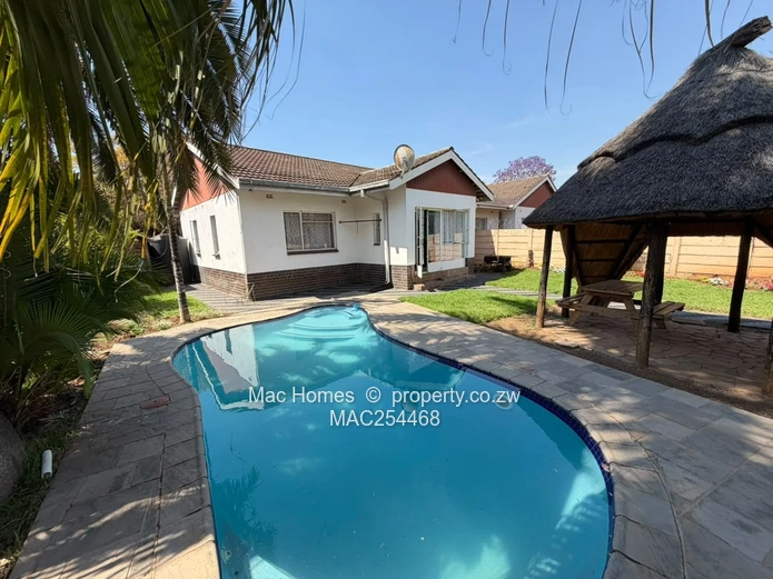 Garden flat for sale  (Sole Mandate)