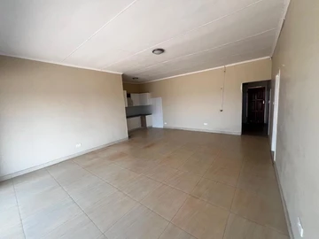 3 Bedroom Flat & Apartment