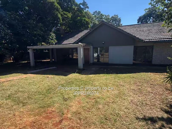 3-Bed House to Rent - Marlborough,