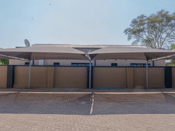 3 Bedroom Garden Flat