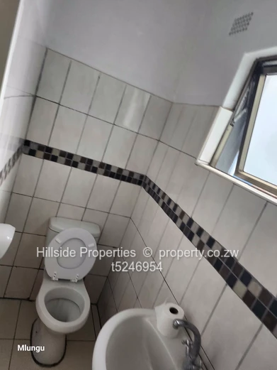 3bedroom apartment Newlands 