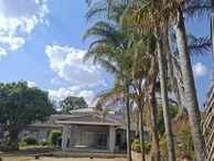 8 Bedroom House