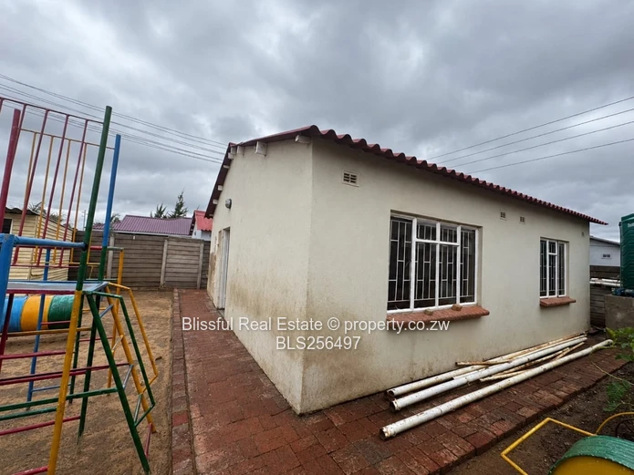 2 bedroom house for sale in budiriro cabs 