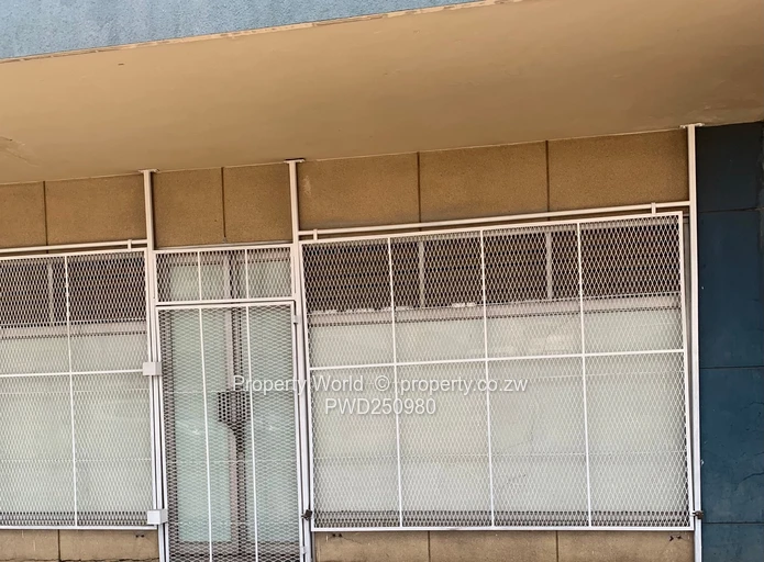 Shop To Let In Southerton