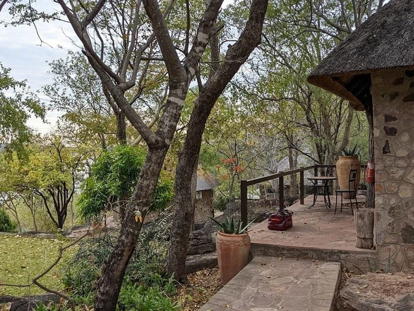 Hotel & Lodge