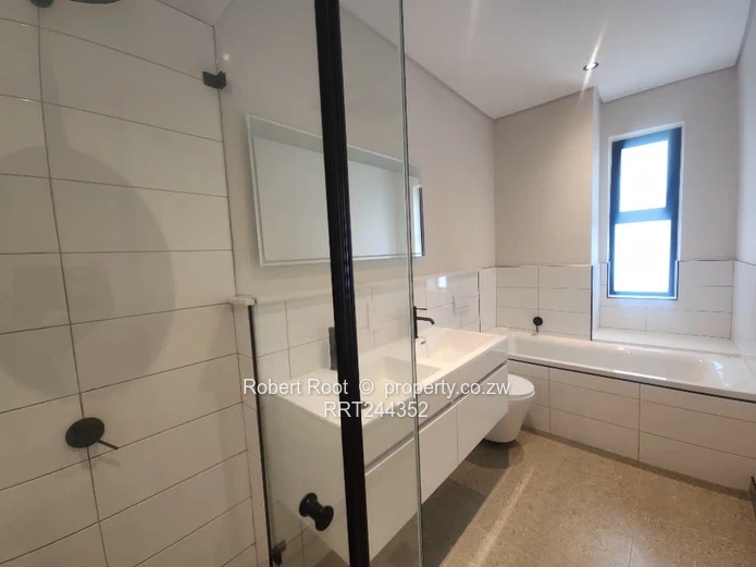 3 Beds Modern Duplex Flat To Rent In Vainona