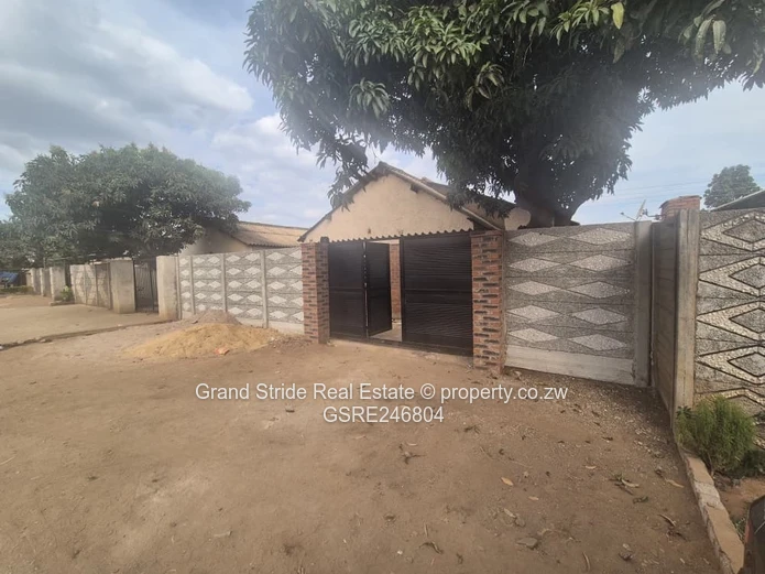 Starter Home For Sale (Sole Mandate)