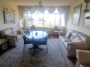 3 Bedroom Flat & Apartment