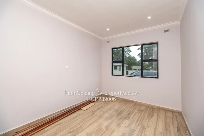 Townhouse for Rent In Northwood