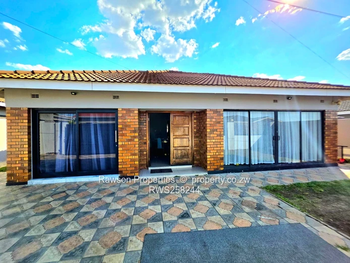 A lovely family home Forsale in Madokero  (Sole Mandate)