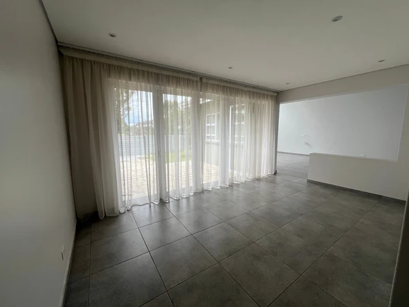 3 Bedroom Garden Flat