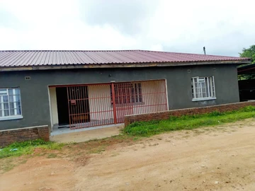 Commercial & Industrial Land