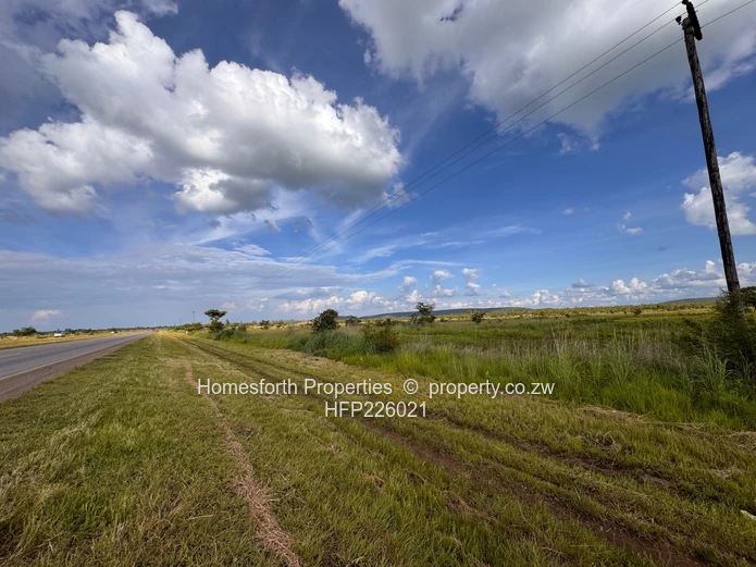 Norton Plot for Sale: Bulawayo Road Frontage (Sole Mandate)