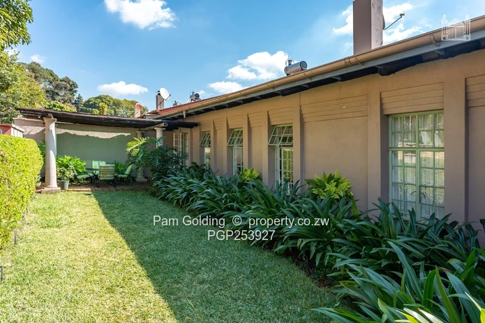 Fully Furnished 3 Bedroom Townhouse