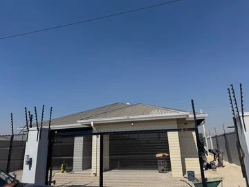 4 Bedroom House