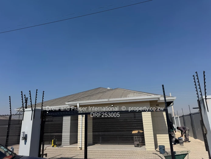 Modern 4-Bed House with Borehole in Mabvazuva, Ruwa