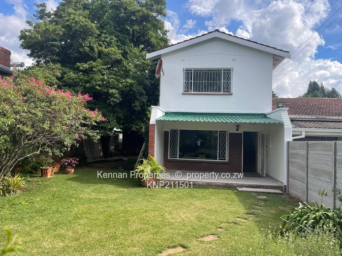 Lovely Garden Flat Close To International School & Arundel Shops (Sole Mandate)