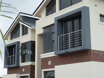Westgate ,4 bedroom cluster shell unit for sale