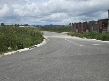 Stands & Residential Land