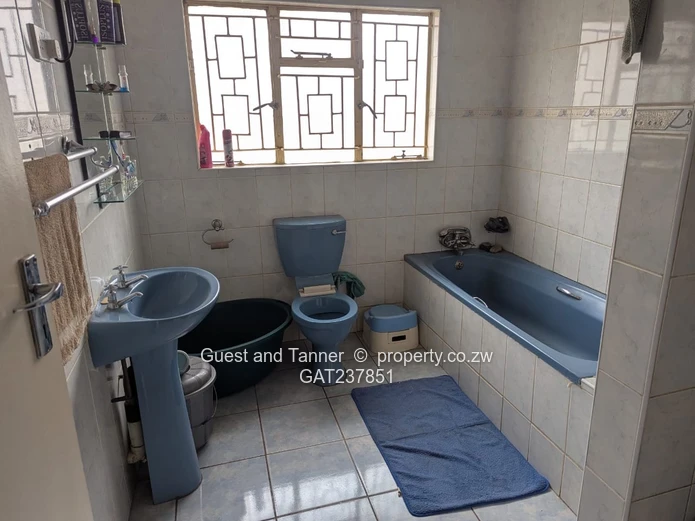 House For Sale in Bloomingdale